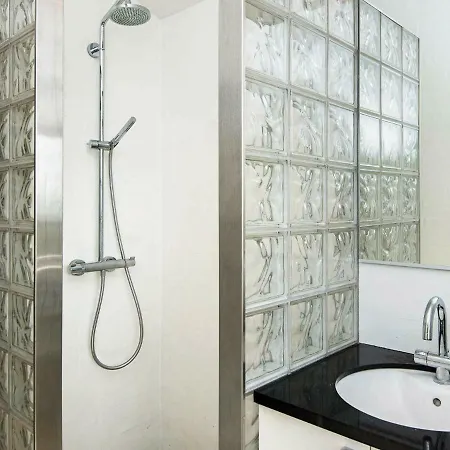 6 Person In Tatil Evi